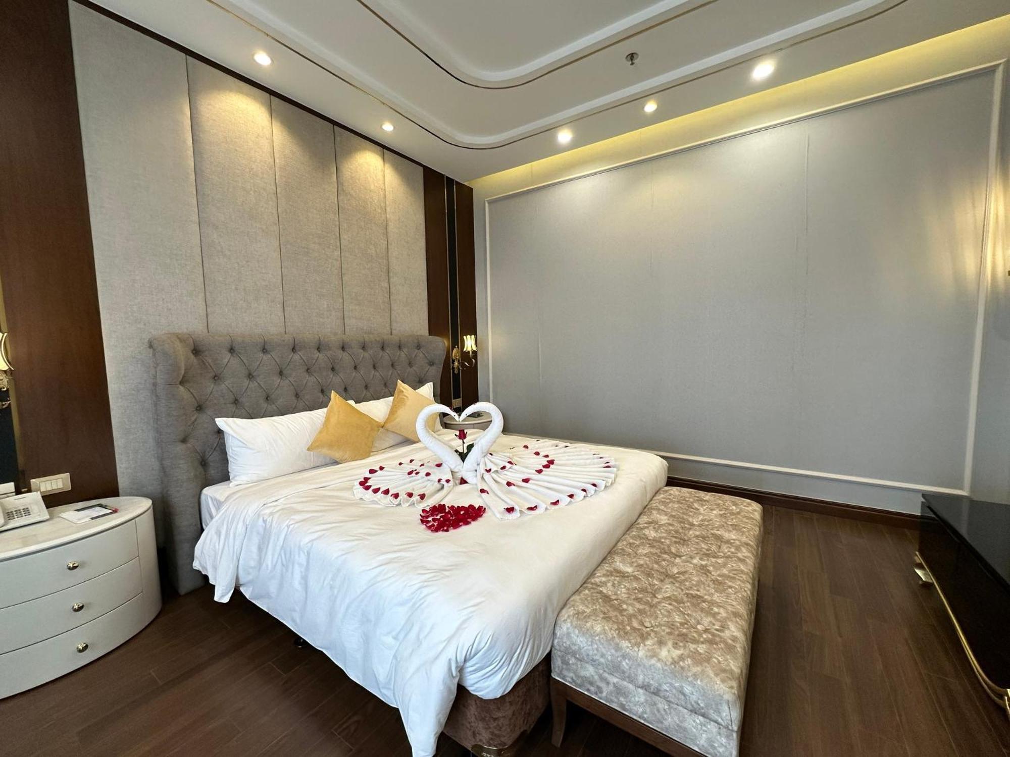 Kinh Bac Palace Hotel Bắc Ninh Exterior foto